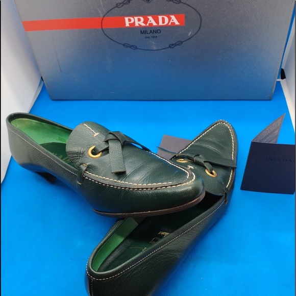 🔥PRADA Green Leather Loafer Women’s shoes size 36 1/2 - Picture 2 of 5